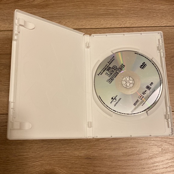 Variety of Disney and other classic kid’s DVD’s - Picture 6 of 8